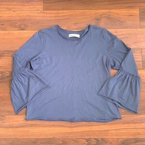 Abercrombie Bell Sleeve Top Size Large